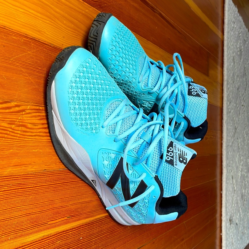 New Balance 996 Tennis Shoes